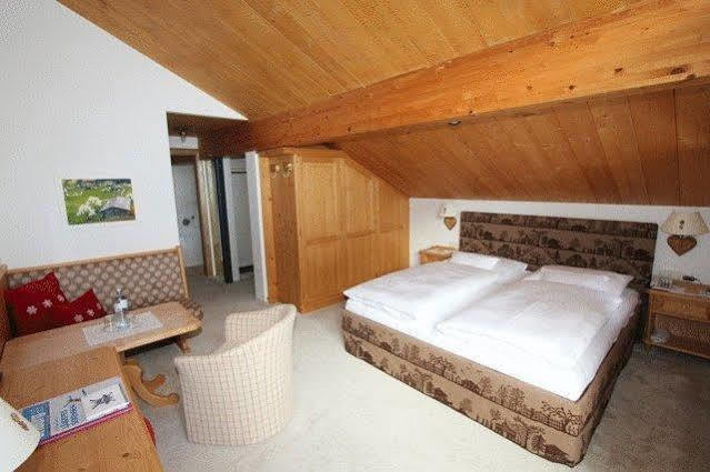 Alpenland - Das Feine Kleine Otel Lech am Arlberg Dış mekan fotoğraf